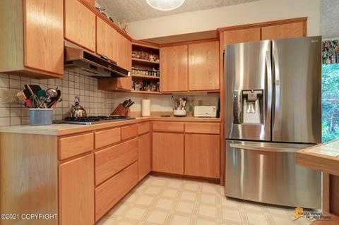 10339 Stewart Dr, Eagle River, AK 99577 photo 14