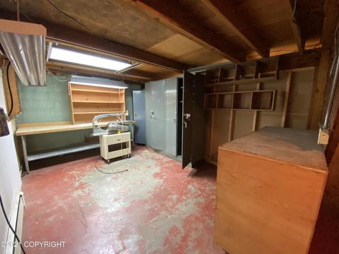 4401 E 7th Ave, Anchorage, AK 99508 photo 27
