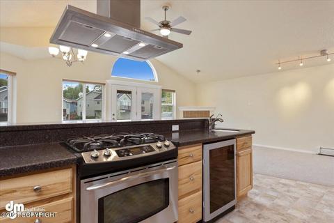 11196 Aberdeen Cir, Eagle River, AK 99577 photo 10
