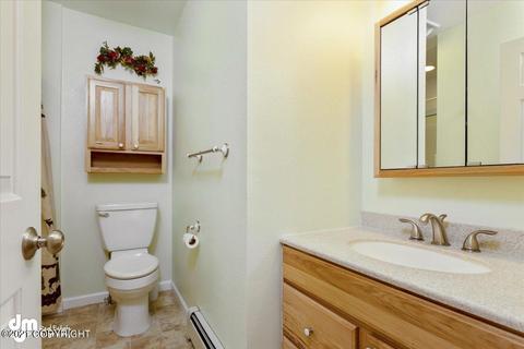 11196 Aberdeen Cir, Eagle River, AK 99577 photo 25