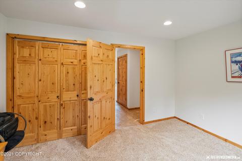 2290 N River Cir, Eagle River, AK 99577 photo 15