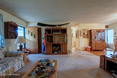 10024 Chickaloon St, Eagle River, AK 99577 photo 6