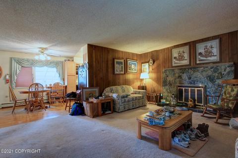 10024 Chickaloon St, Eagle River, AK 99577 photo 4