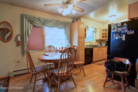 10024 Chickaloon St, Eagle River, AK 99577 photo 8