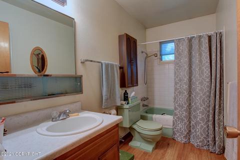 10024 Chickaloon St, Eagle River, AK 99577 photo 11