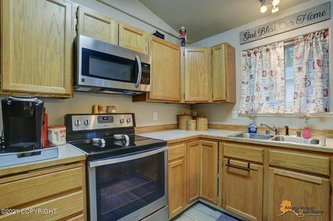 19121 Talarik Dr, Eagle River, AK 99577 photo 14