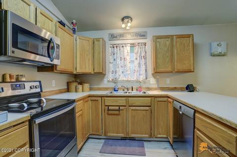 19121 Talarik Dr, Eagle River, AK 99577 photo 13