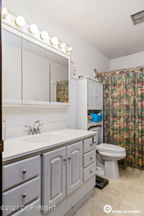 1740 Orca Pl, Anchorage, AK 99501 photo 16