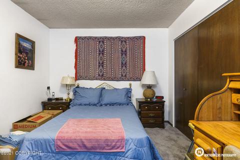 1740 Orca Pl, Anchorage, AK 99501 photo 12