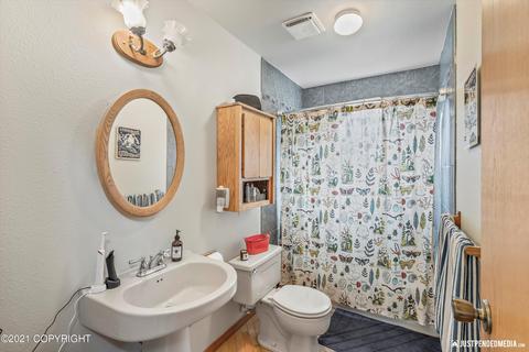 3923 Birdsong Dr, Eagle River, AK 99577 photo 31