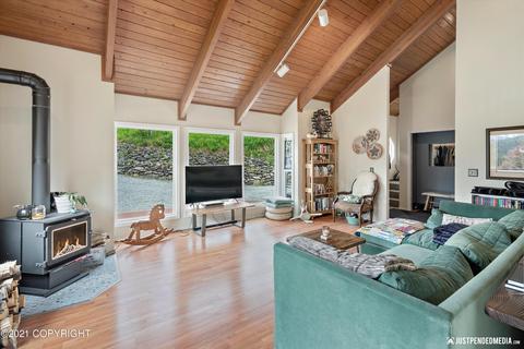 3923 Birdsong Dr, Eagle River, AK 99577 photo 10