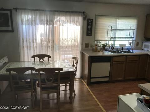 1255 Elegante Ln, Anchorage, AK 99501 photo 3