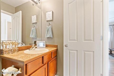 16538 Baird Cir, Eagle River, AK 99577 photo 11