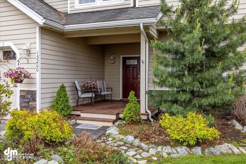 13200 Fullenwider Cir, Eagle River, AK 99577 photo 2