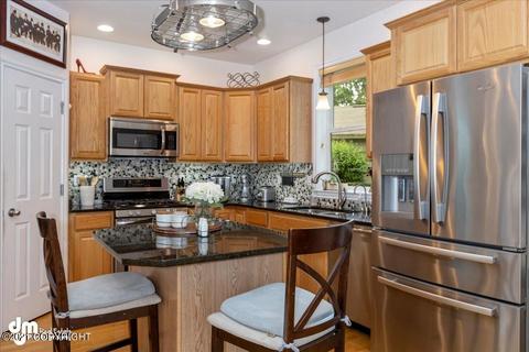 13200 Fullenwider Cir, Eagle River, AK 99577 photo 12