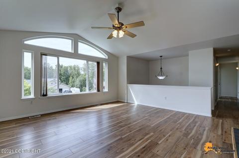 21305 Polly Cir, Chugiak, AK 99567 photo 4