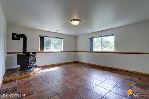 21305 Polly Cir, Chugiak, AK 99567 photo 17