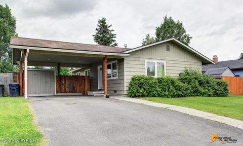 3424 E 18th Ave, Anchorage, AK 99508 photo 1