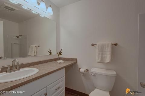3424 E 18th Ave, Anchorage, AK 99508 photo 12