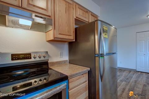 3424 E 18th Ave, Anchorage, AK 99508 photo 8