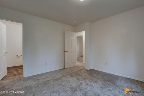3424 E 18th Ave, Anchorage, AK 99508 photo 14
