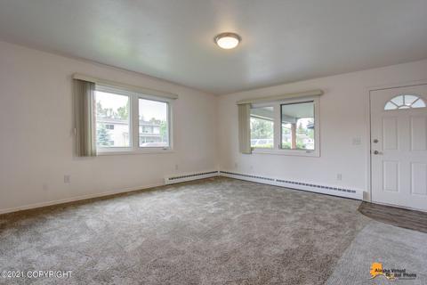 3424 E 18th Ave, Anchorage, AK 99508 photo 7