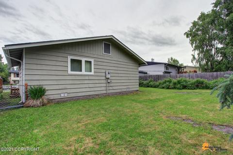 3424 E 18th Ave, Anchorage, AK 99508 photo 21