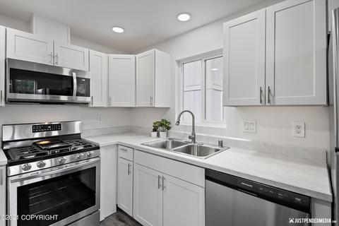 1111 E 12th Ave, Anchorage, AK 99501 photo 5