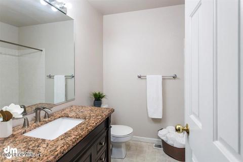 2100 E 74th Ave # 5B, Anchorage, AK 99507 photo 16