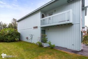 16227 Copper Mountain Cir, Eagle River, AK 99577 photo 2