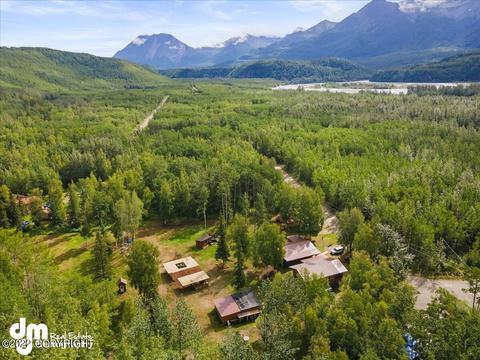 13728 E Kings River Dr, Sutton, AK 99674 photo 2