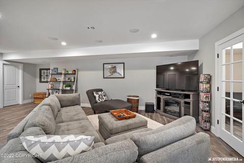 25356 Mcintyre Rd, Eagle River, AK 99577 photo 27