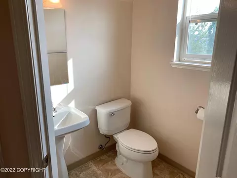 900 E 76th Ave, Anchorage, AK 99518 photo 28