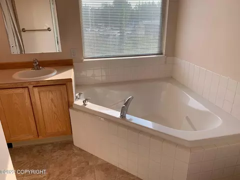 900 E 76th Ave, Anchorage, AK 99518 photo 27