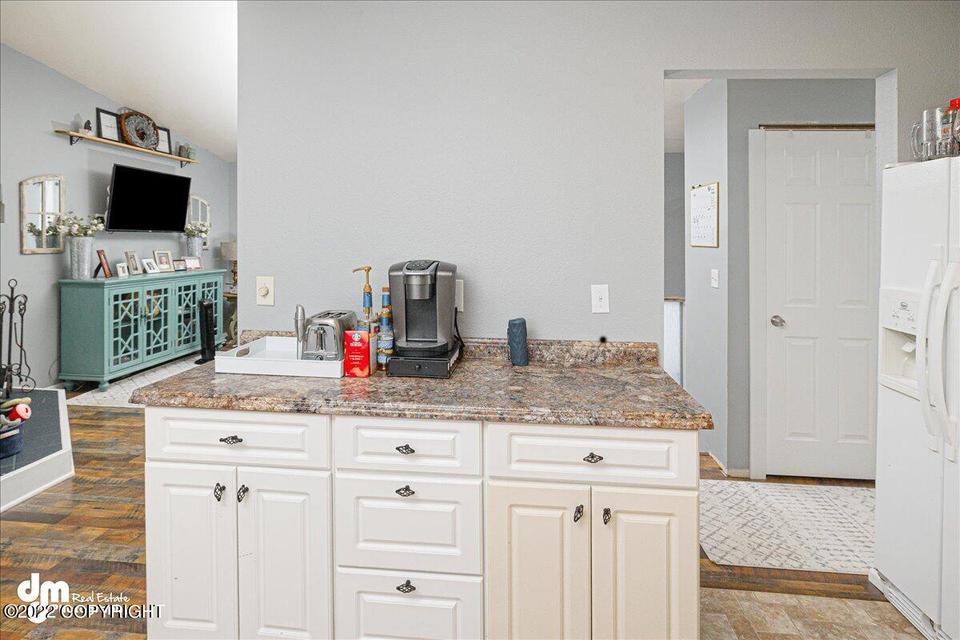  12439 Crested Butte Dr, Eagle River, AK 99577 photo 13
