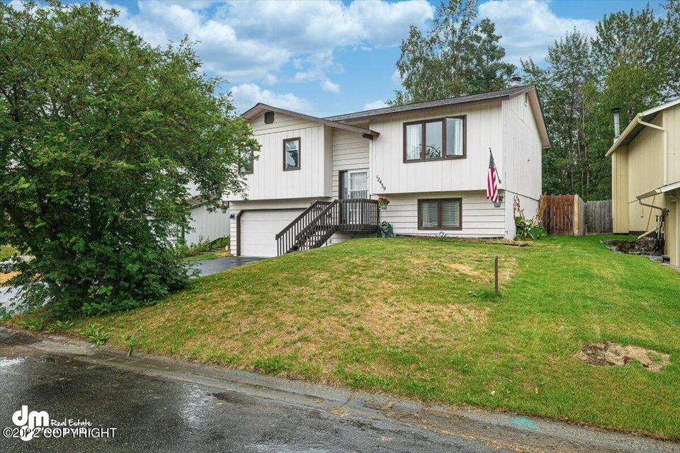  12439 Crested Butte Dr, Eagle River, AK 99577 photo 33