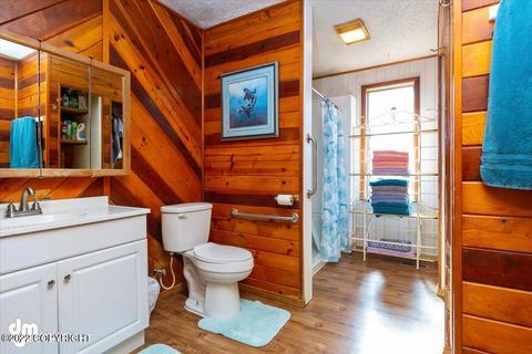 32450 Eagle Vista Dr, Eagle River, AK 99577 photo 24