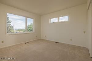 324 E Manor Ave, Anchorage, AK 99501 photo 24