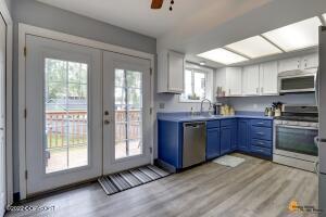 9841 Dinaaka Dr, Eagle River, AK 99577 photo 8