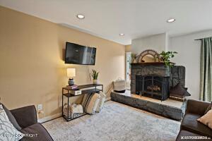 3911 Hampton Dr # 2C, Anchorage, AK 99504 photo 12