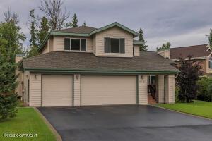 8516 Lassen Cir, Eagle River, AK 99577 photo 30