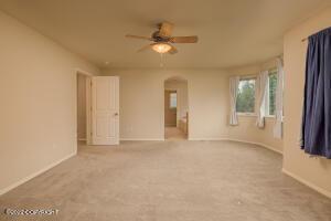 8516 Lassen Cir, Eagle River, AK 99577 photo 18