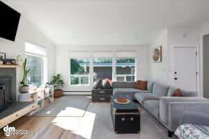 1604 E St, Anchorage, AK 99501 photo 6
