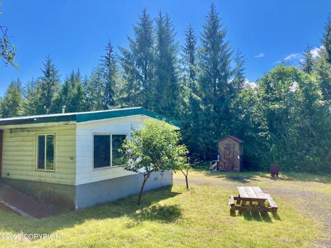 L6b15 Everett Street, Whale Pass, AK 99000