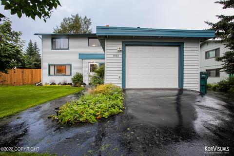 1900 State St, Anchorage, AK 99504 photo 1