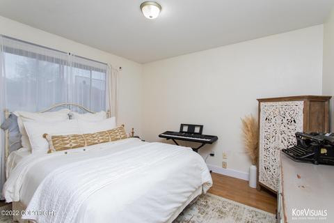 1900 State St, Anchorage, AK 99504 photo 35
