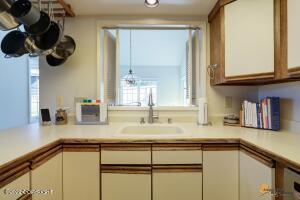 10611 Commodore Dr, Anchorage, AK 99507 photo 10