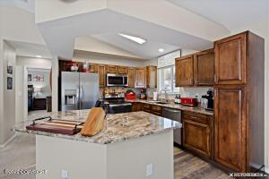 19041 Mountain Point Cir, Eagle River, AK 99577 photo 11