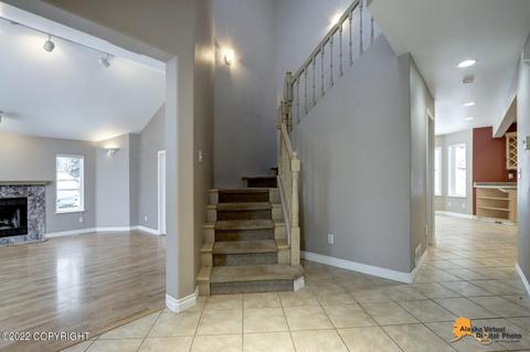 26045 Log Cabin Cir, Eagle River, AK 99577 photo 4