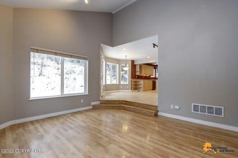 26045 Log Cabin Cir, Eagle River, AK 99577 photo 13